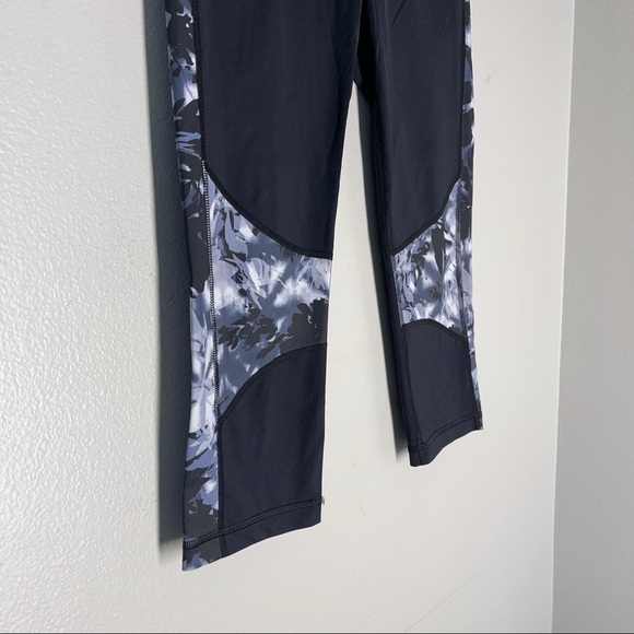 ALALA Blocked Cropped Leggings Black Palm Shadow M - Picture 4 of 11